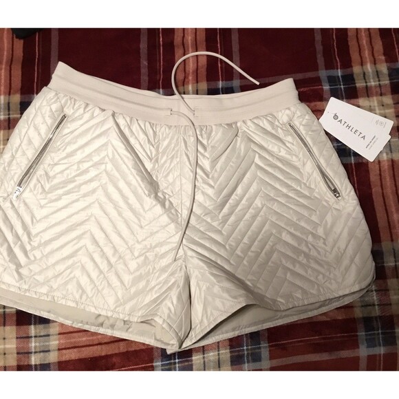 ATHLETA Apres Ski Shorts Size 12 Warm DOWN Cream Hiking Climbing Cold MSRP $89 - Picture 6 of 12